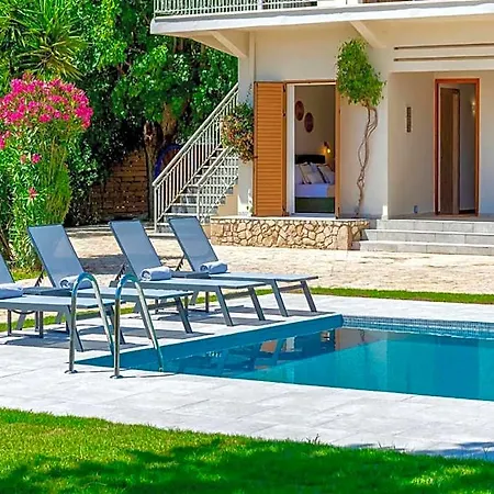 In Zakynthos With Private Pool Beaches Hotel 3*