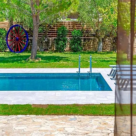 In Zakynthos With Private Pool Beaches Hotel Khartáta